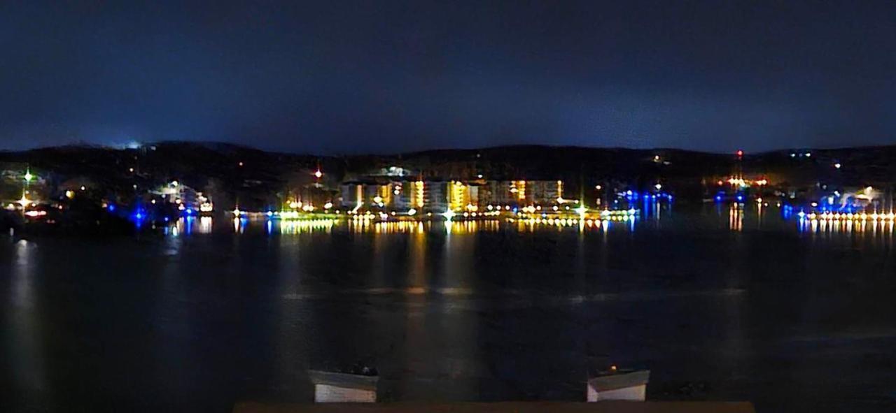 Gourgeous Lake Views, Amazing Susets, On Main Channel เลกโอซาร์ก ภายนอก รูปภาพ